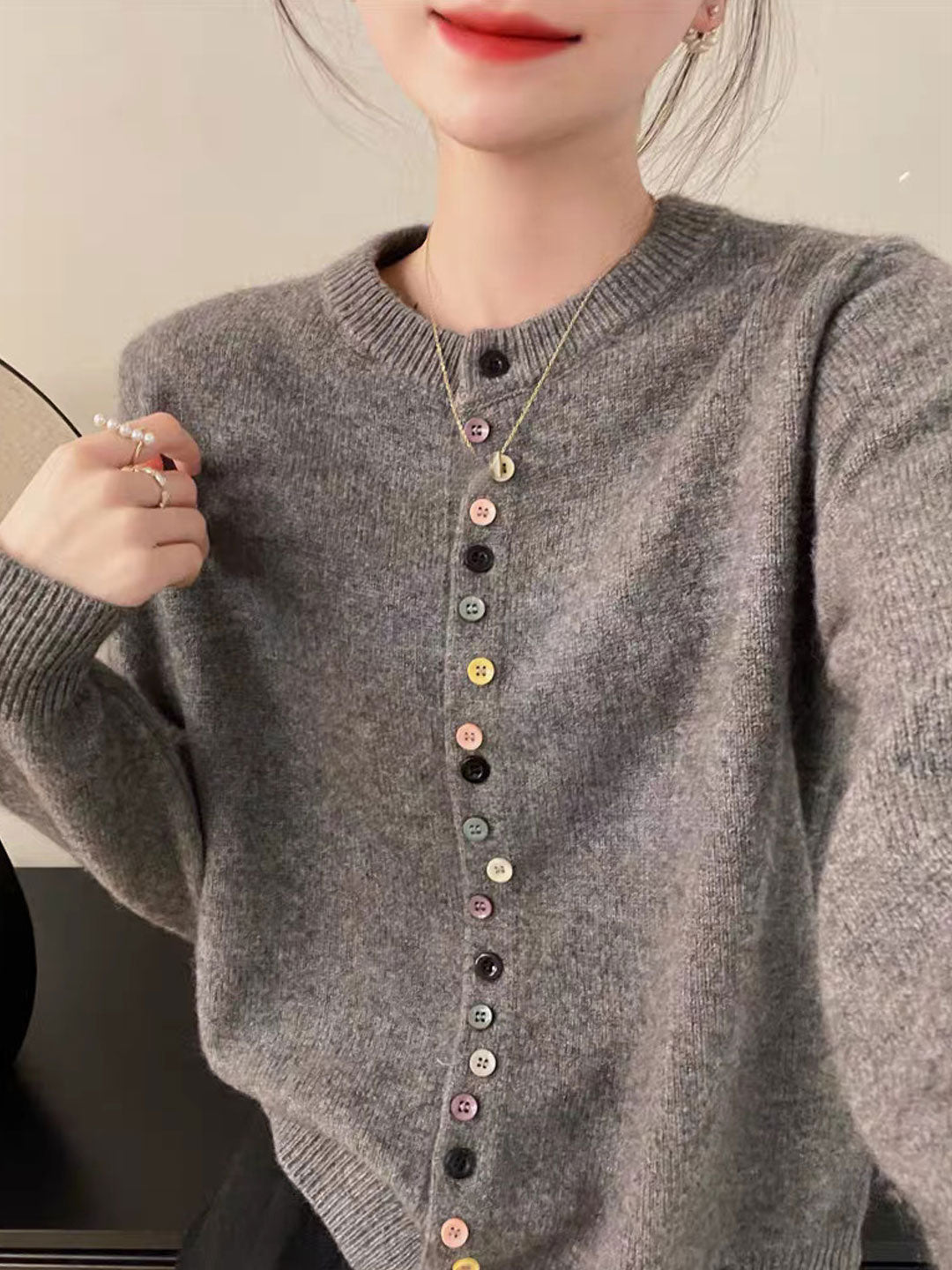 Beatrice - Classic Cardigan with Round Neck