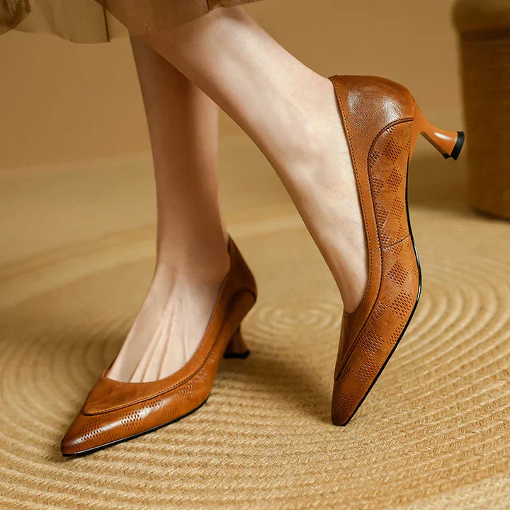 Fiona Elegant Pumps genuine leather