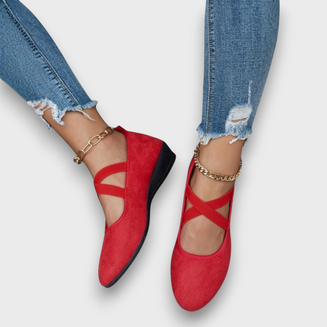 Arlena Elegant closed wedge shoes