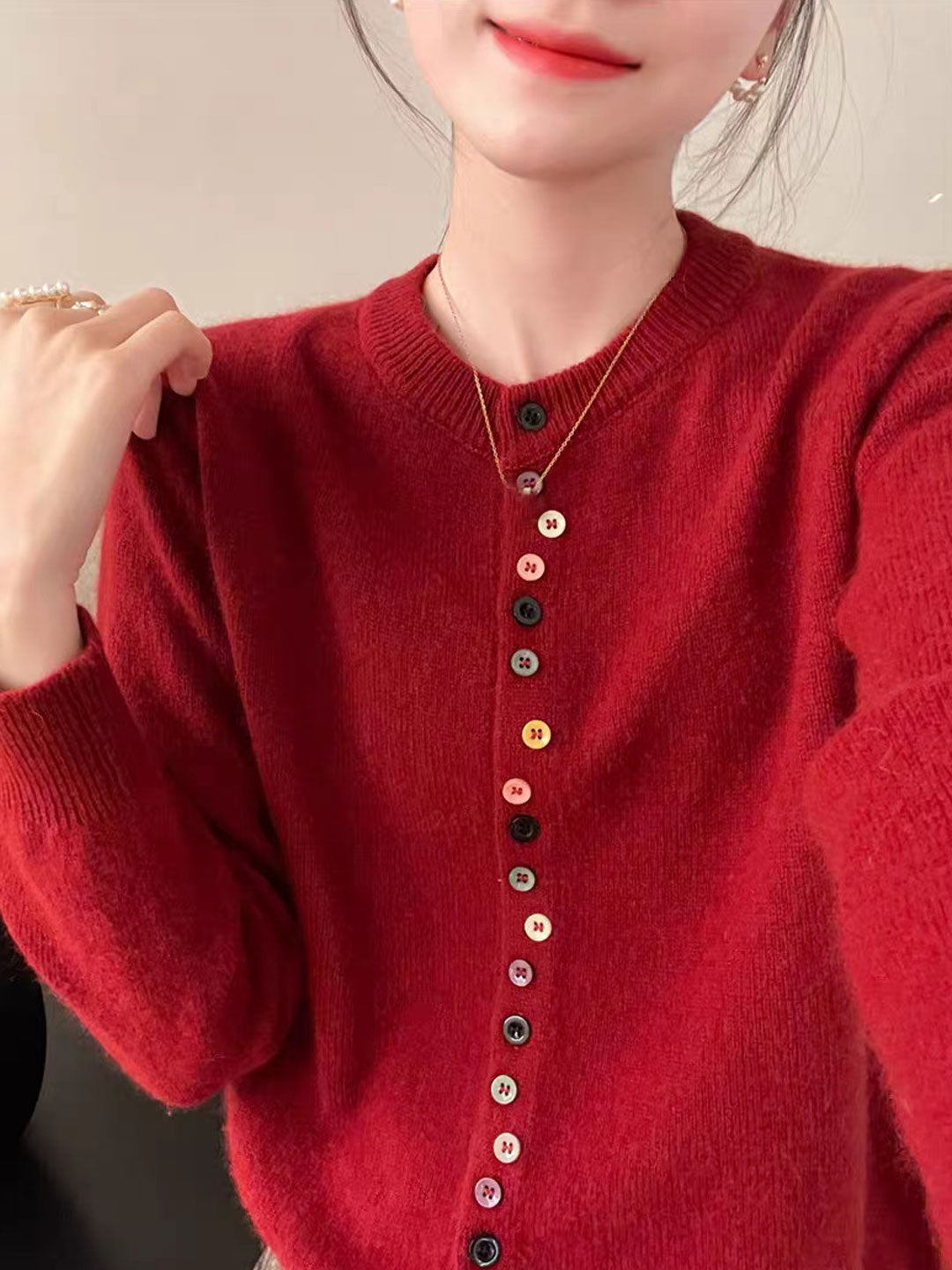 Beatrice - Classic Cardigan with Round Neck