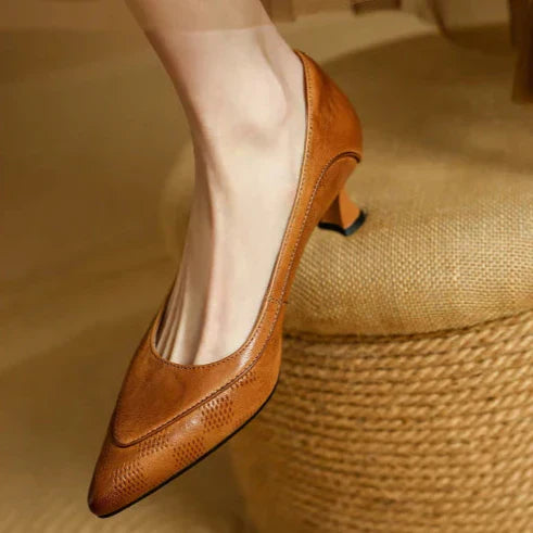 Fiona Elegant Pumps genuine leather
