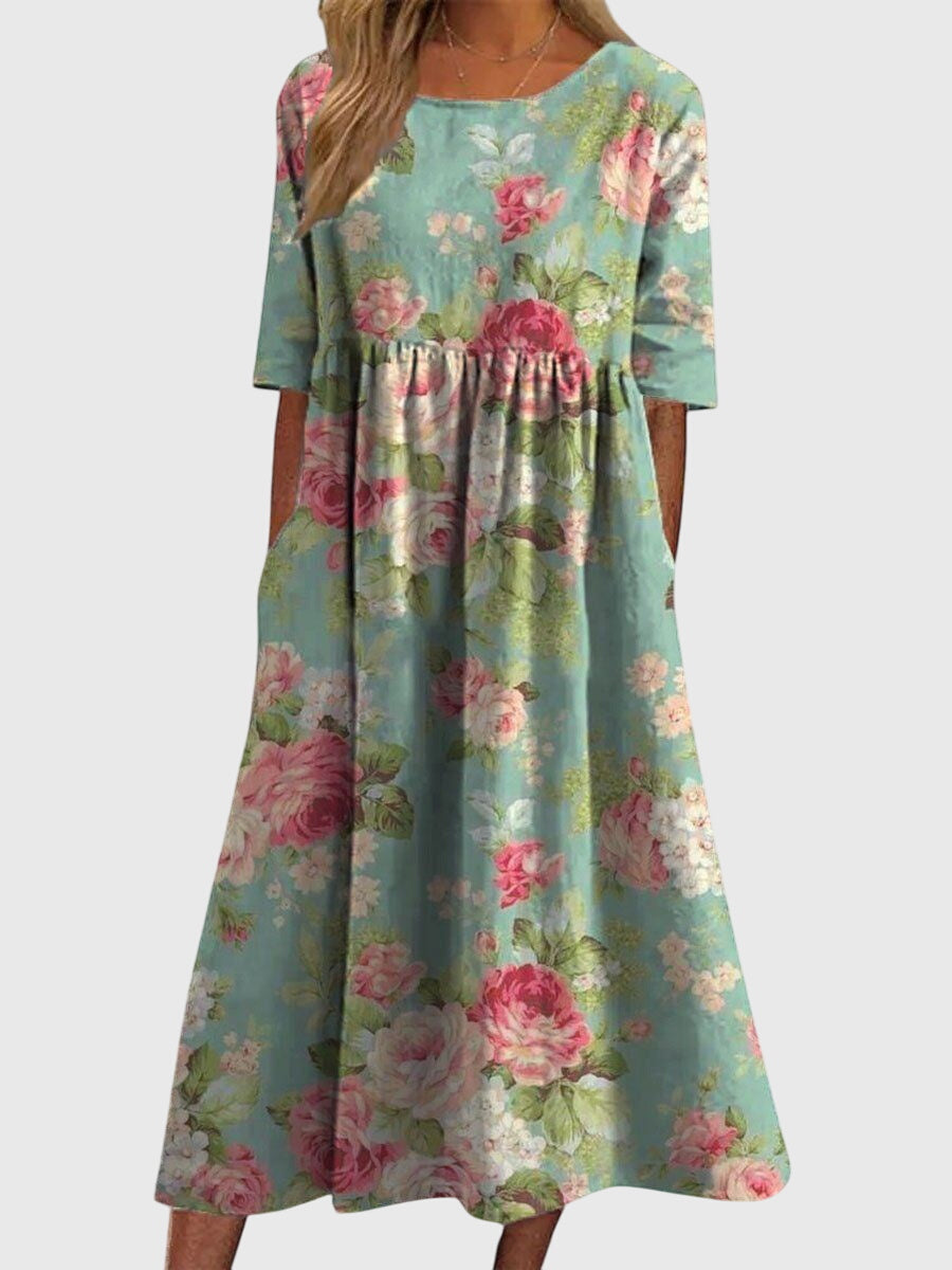 Djala Flattering Dress