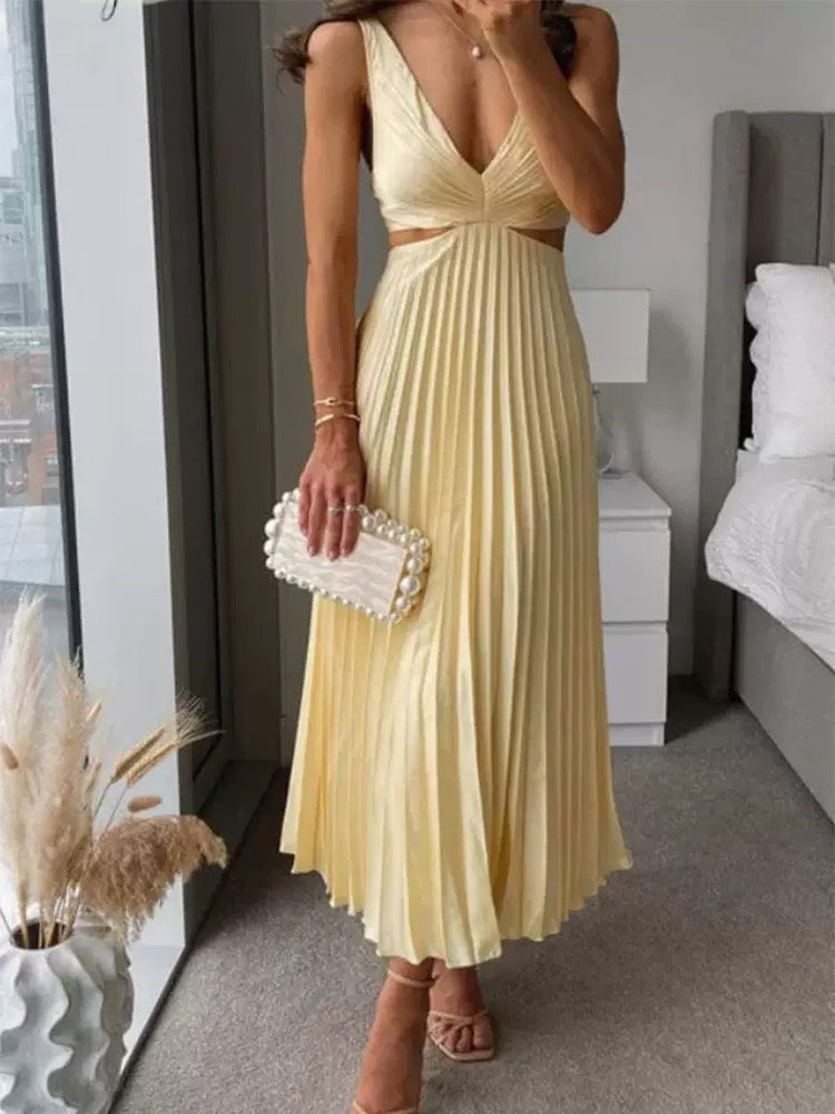 Elowen | Sunlit Pleat Maxi Dress