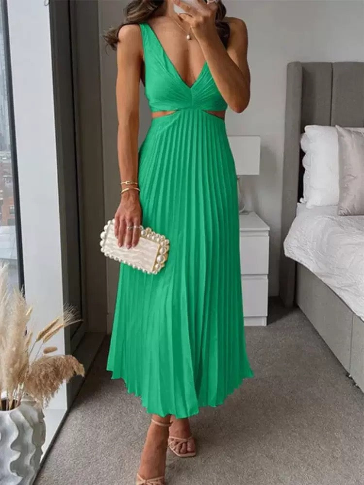 Elowen | Sunlit Pleat Maxi Dress