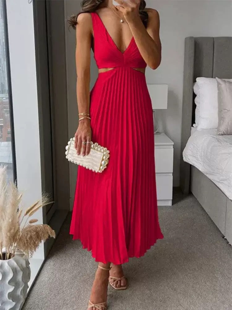 Elowen | Sunlit Pleat Maxi Dress