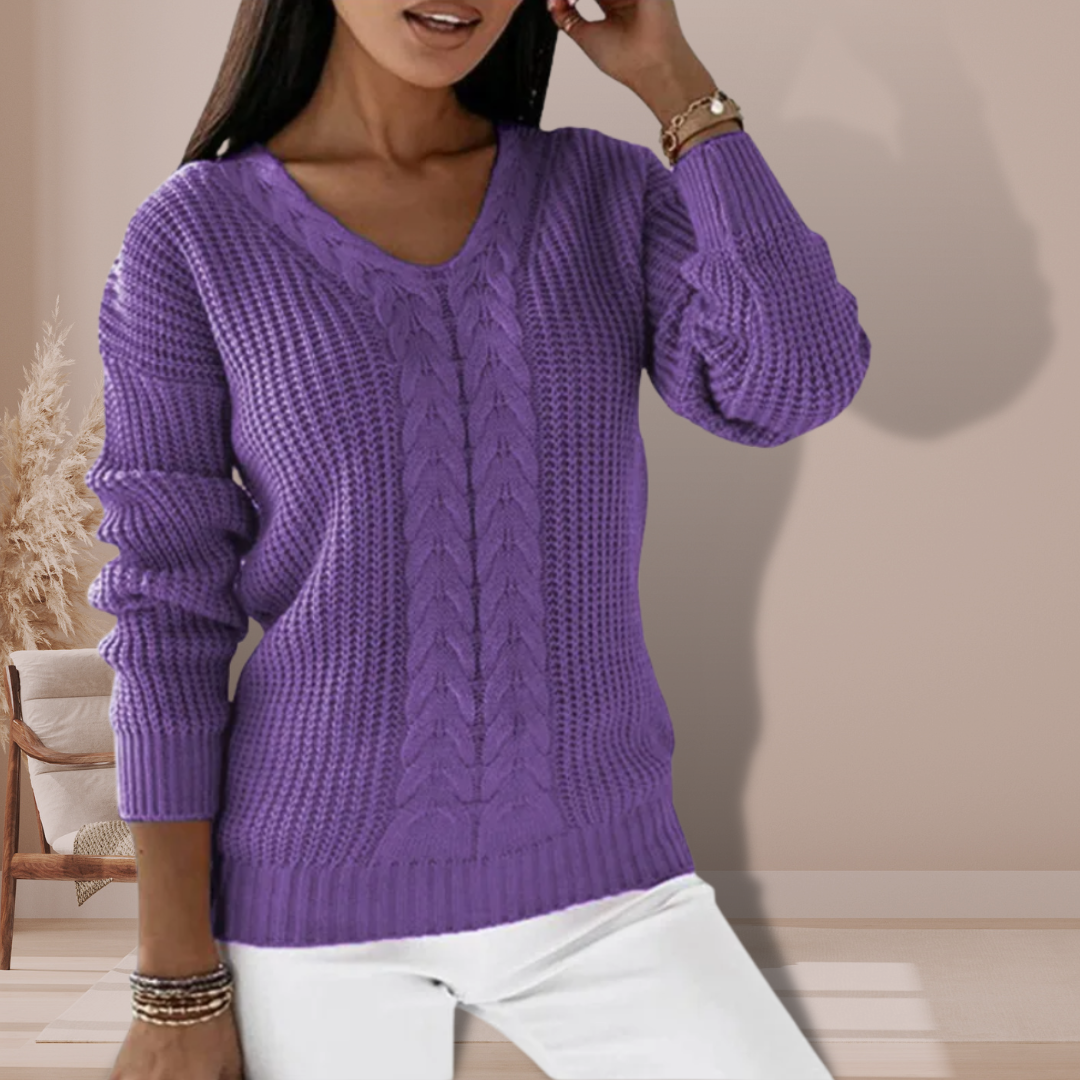 Jess – Luxurious Knitted Sweater