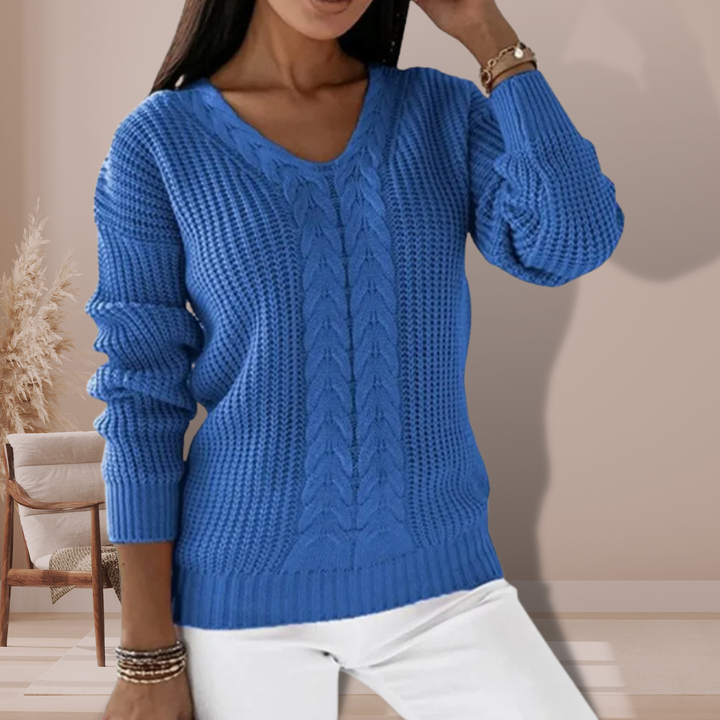 Jess – Luxurious Knitted Sweater