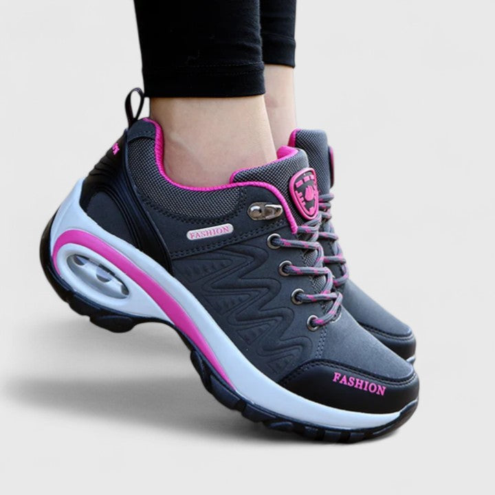 Leslie Comfortable Sneakers
