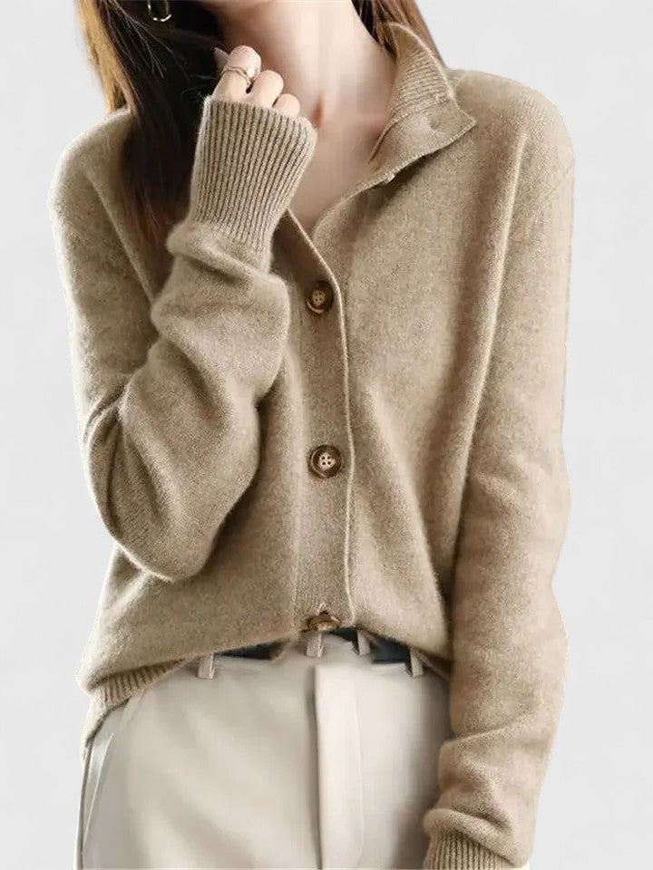 Gretchen Elegant Cardigan