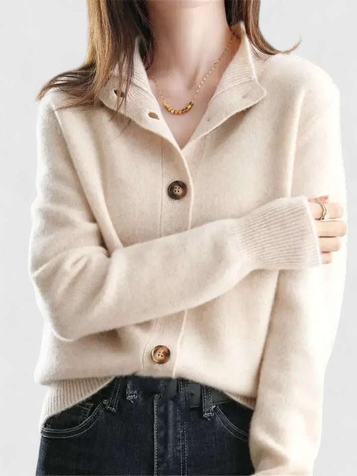 Gretchen Elegant Cardigan