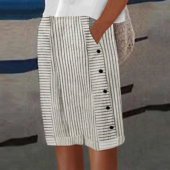 Isla | Button-Cropped Pants