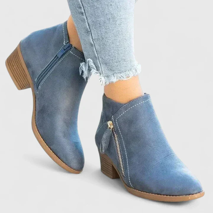 Auryziah Orthopaedic Boots