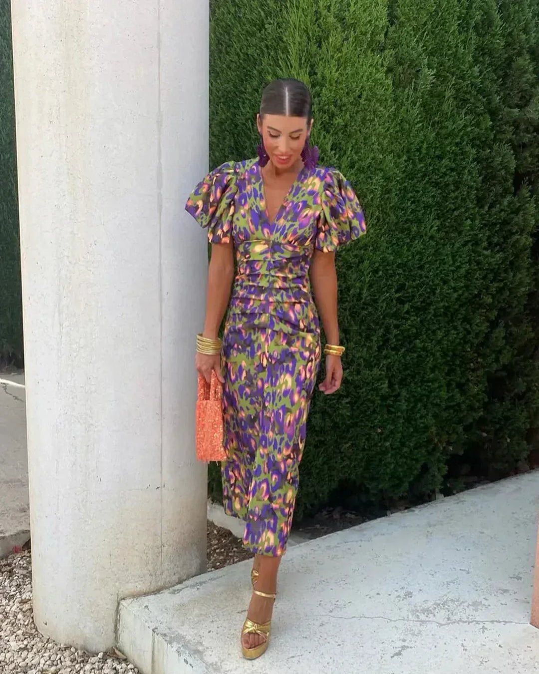 Maria | Elegant V-Neck Puff Sleeve Dress