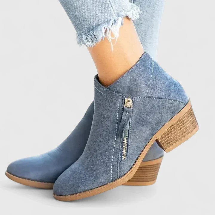 Auryziah Orthopaedic Boots