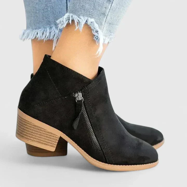Auryziah Orthopaedic Boots