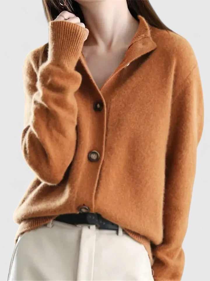 Gretchen Elegant Cardigan