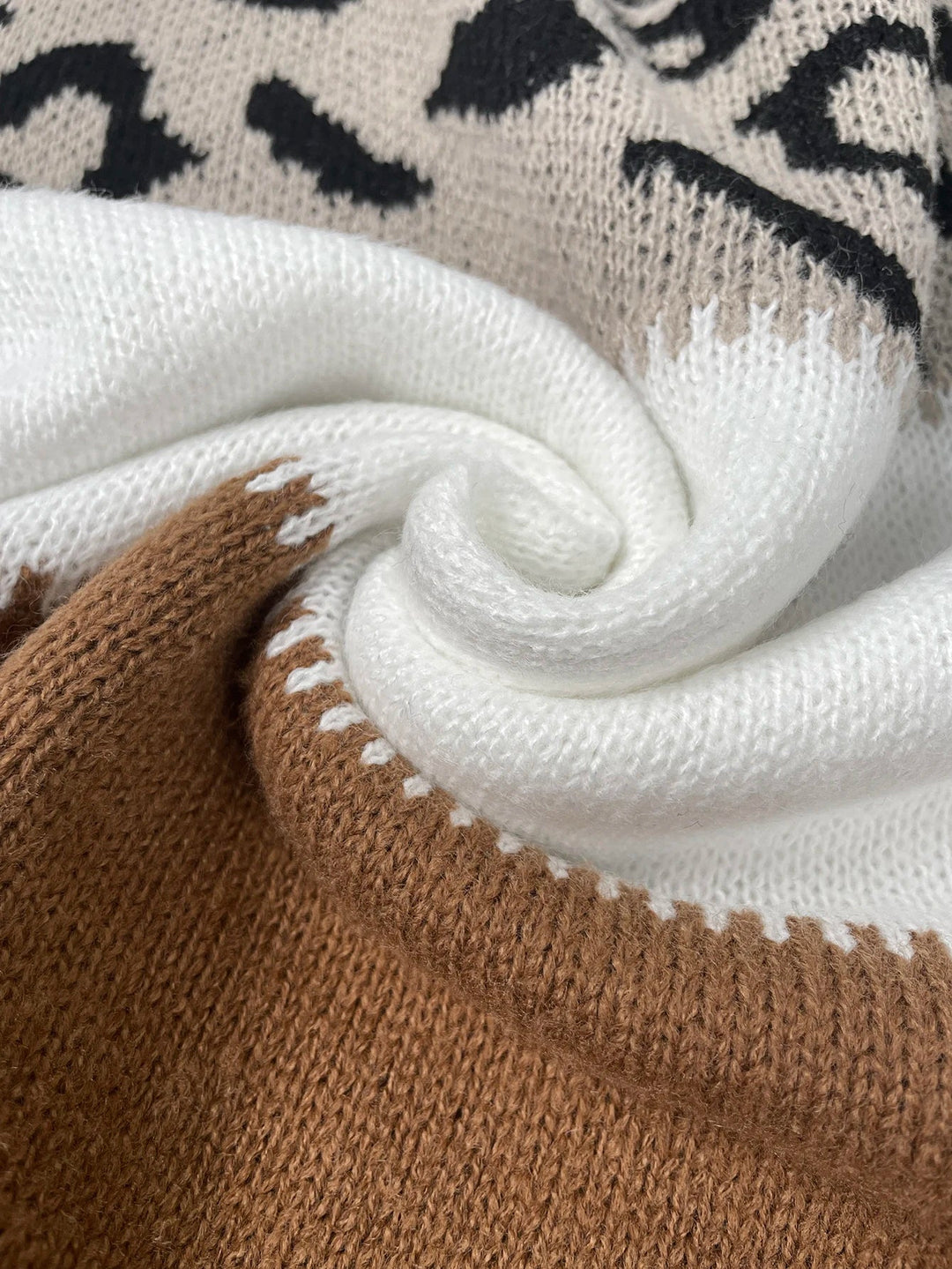 Jade - Comfortable Modern Jumper