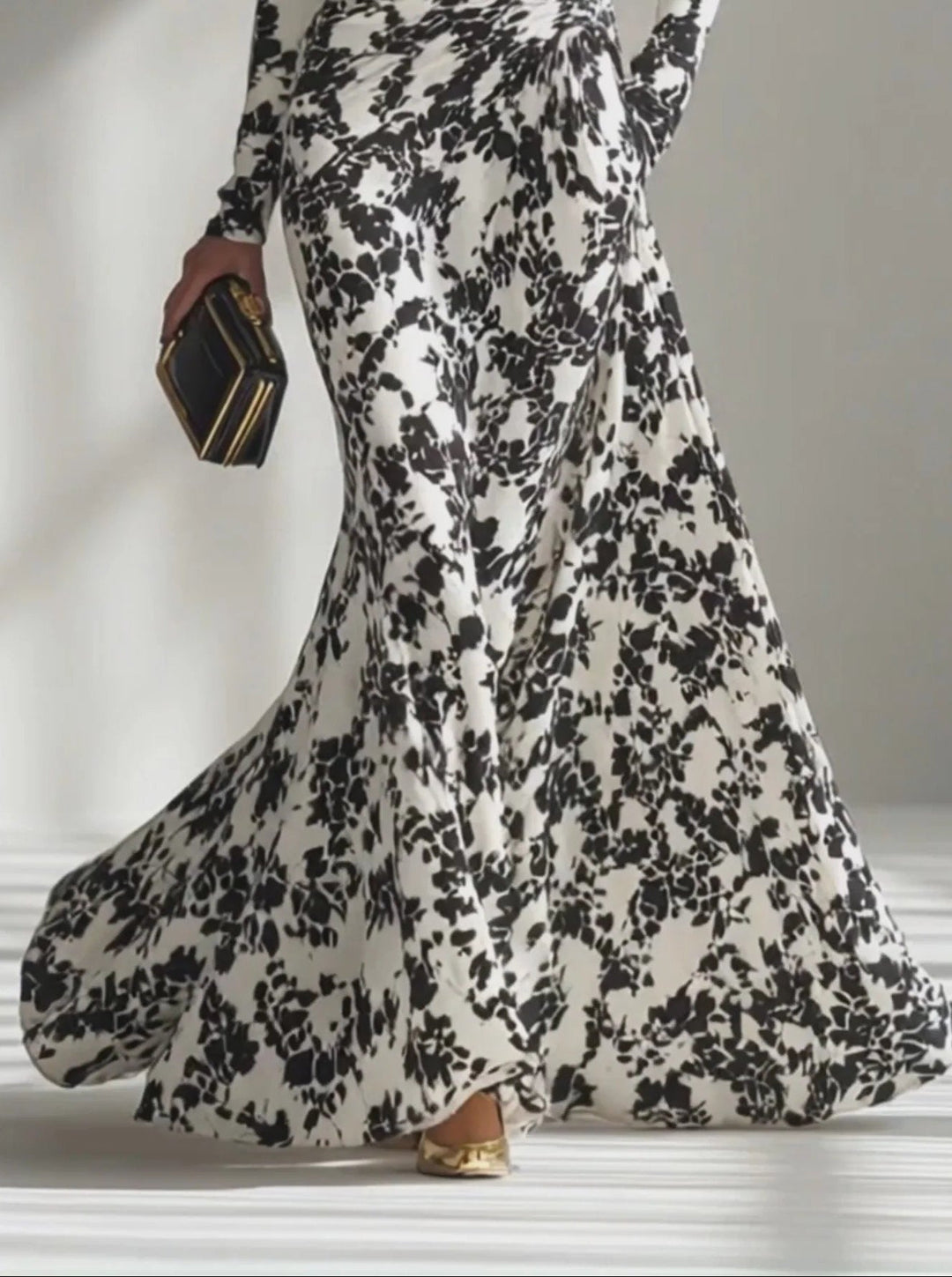 Jessy | Black And White Patterned Stretch Blend Wrap Dress