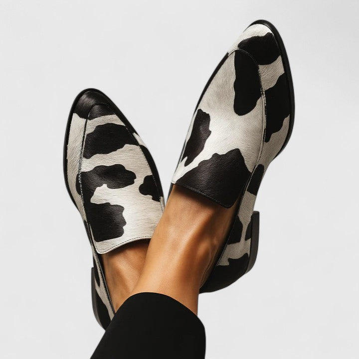Quinzee Cushioned Elegance Loafers
