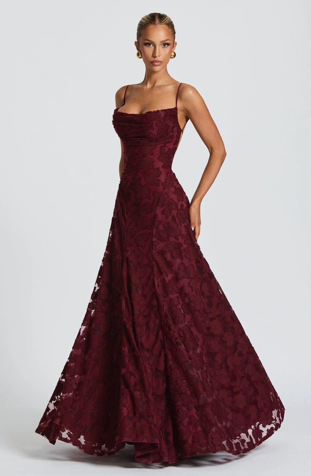 Maevy Elegant Maxi Dress