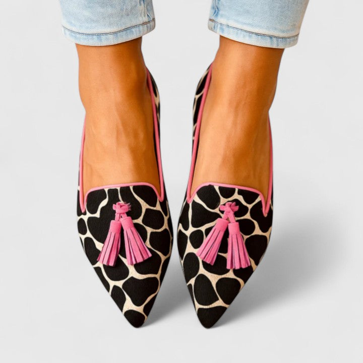 Dhreika Smart Fit Loafers